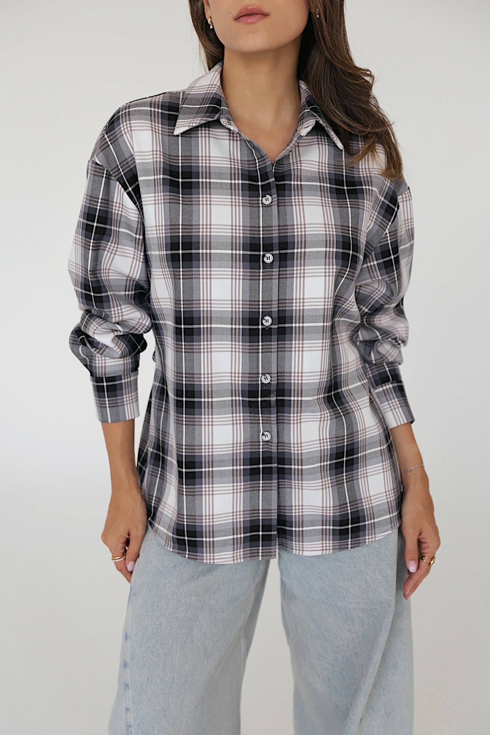 Juodi Languoti Marškiniai Hudson Atella.lt