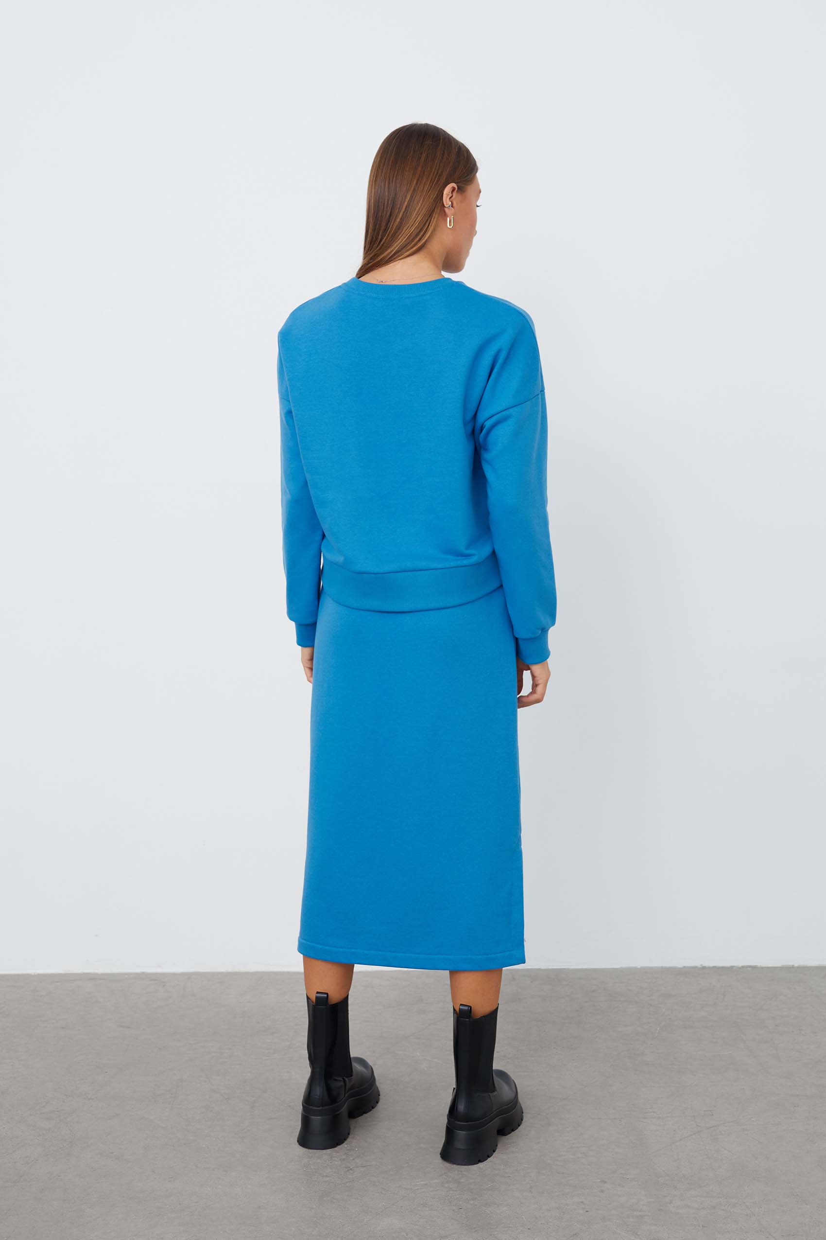 243A2672blue