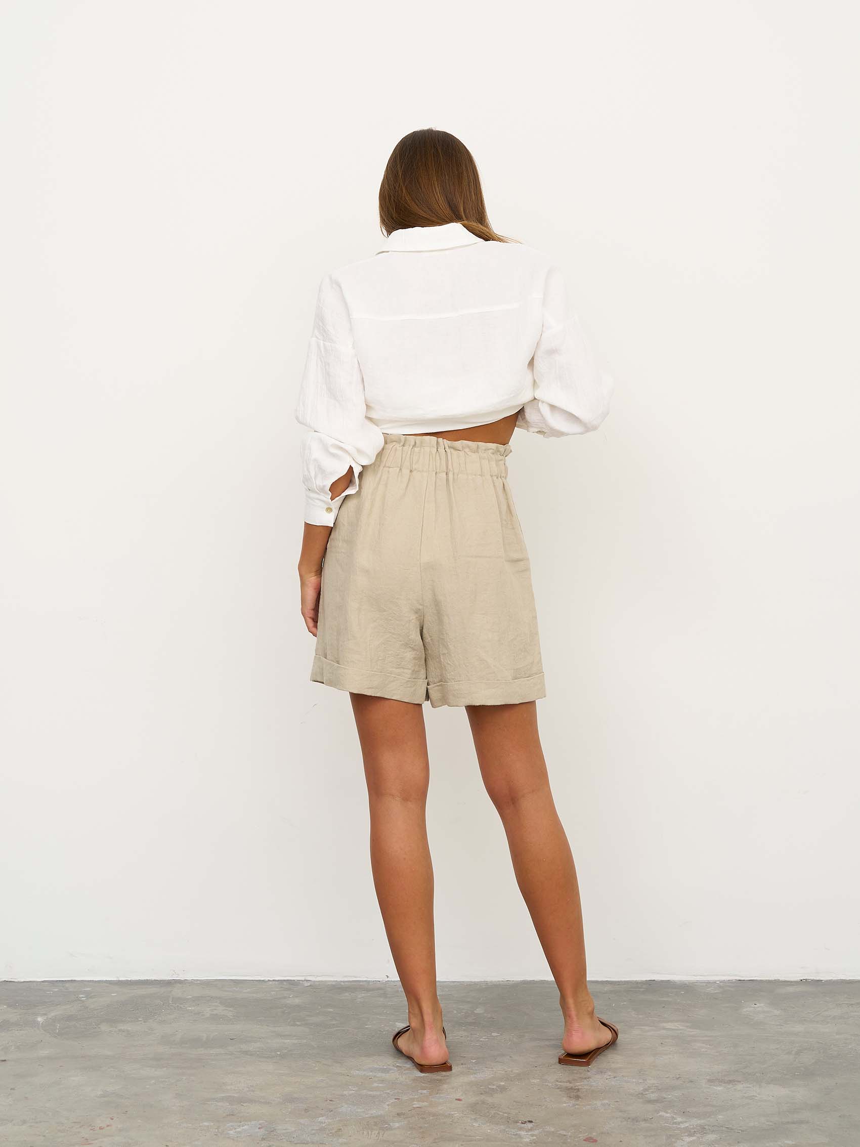 Beige_shorts_2