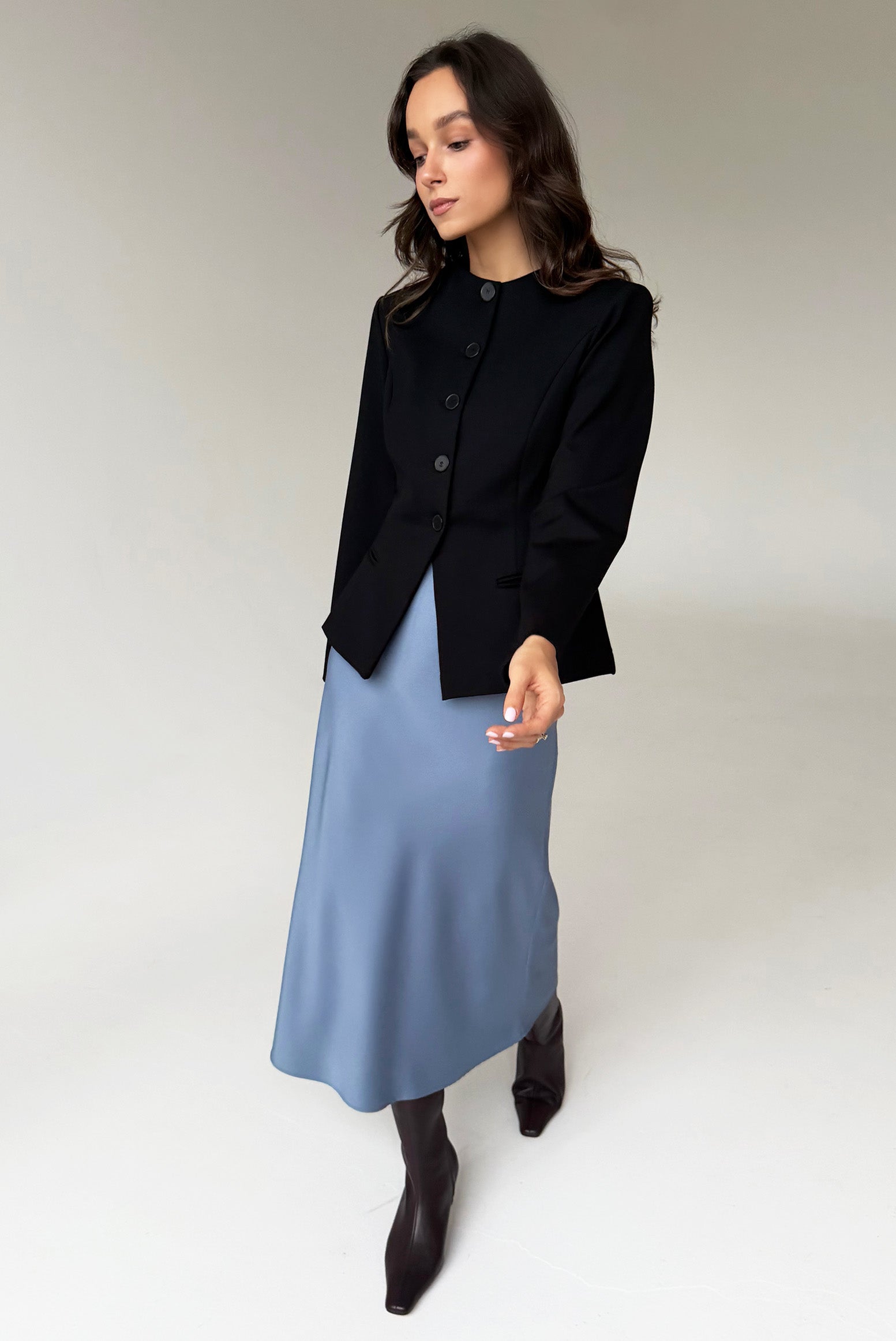 Melsvas Sijonas Lily atellalt