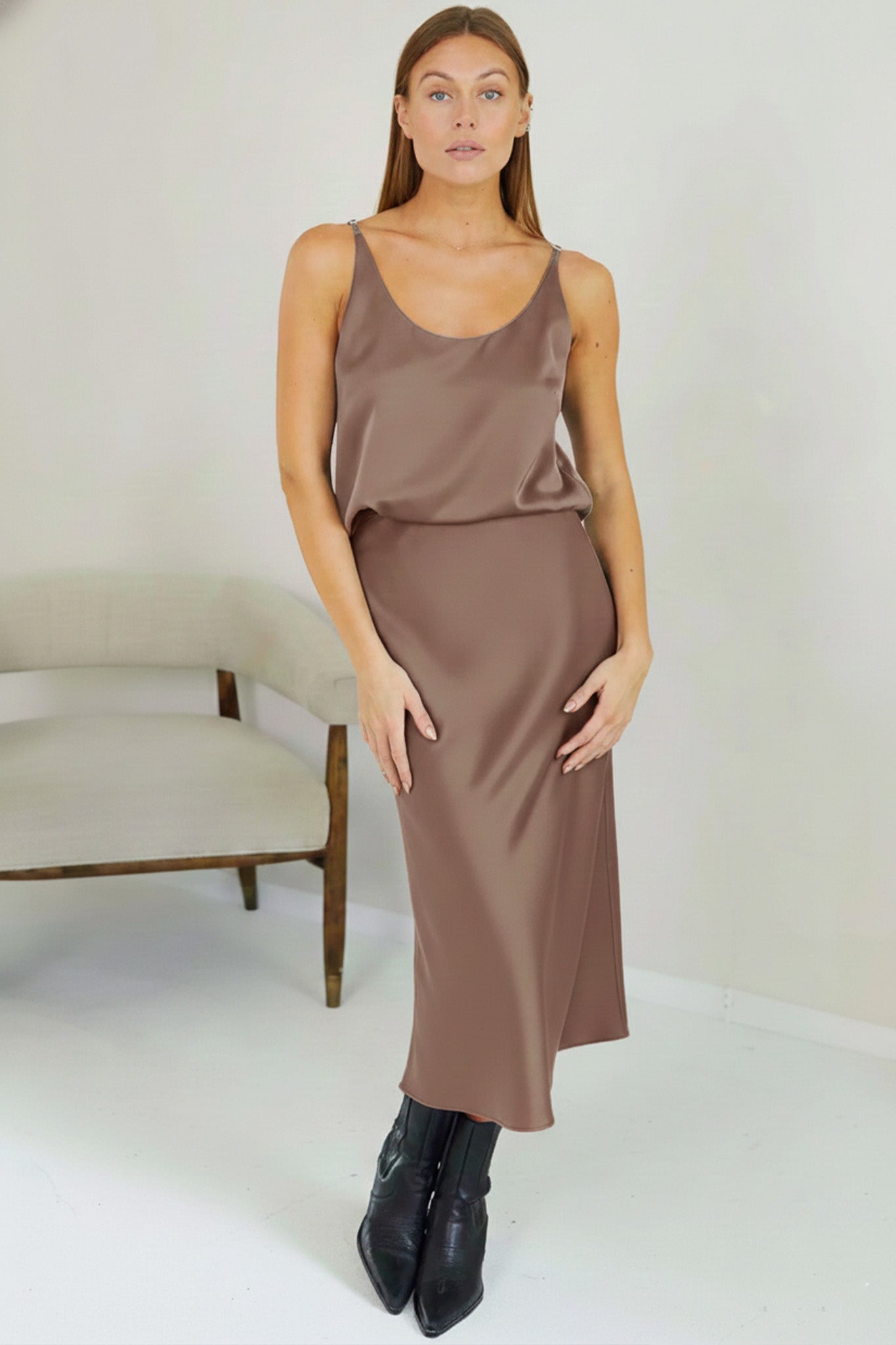 Taupe Sijonas Lily atellalt