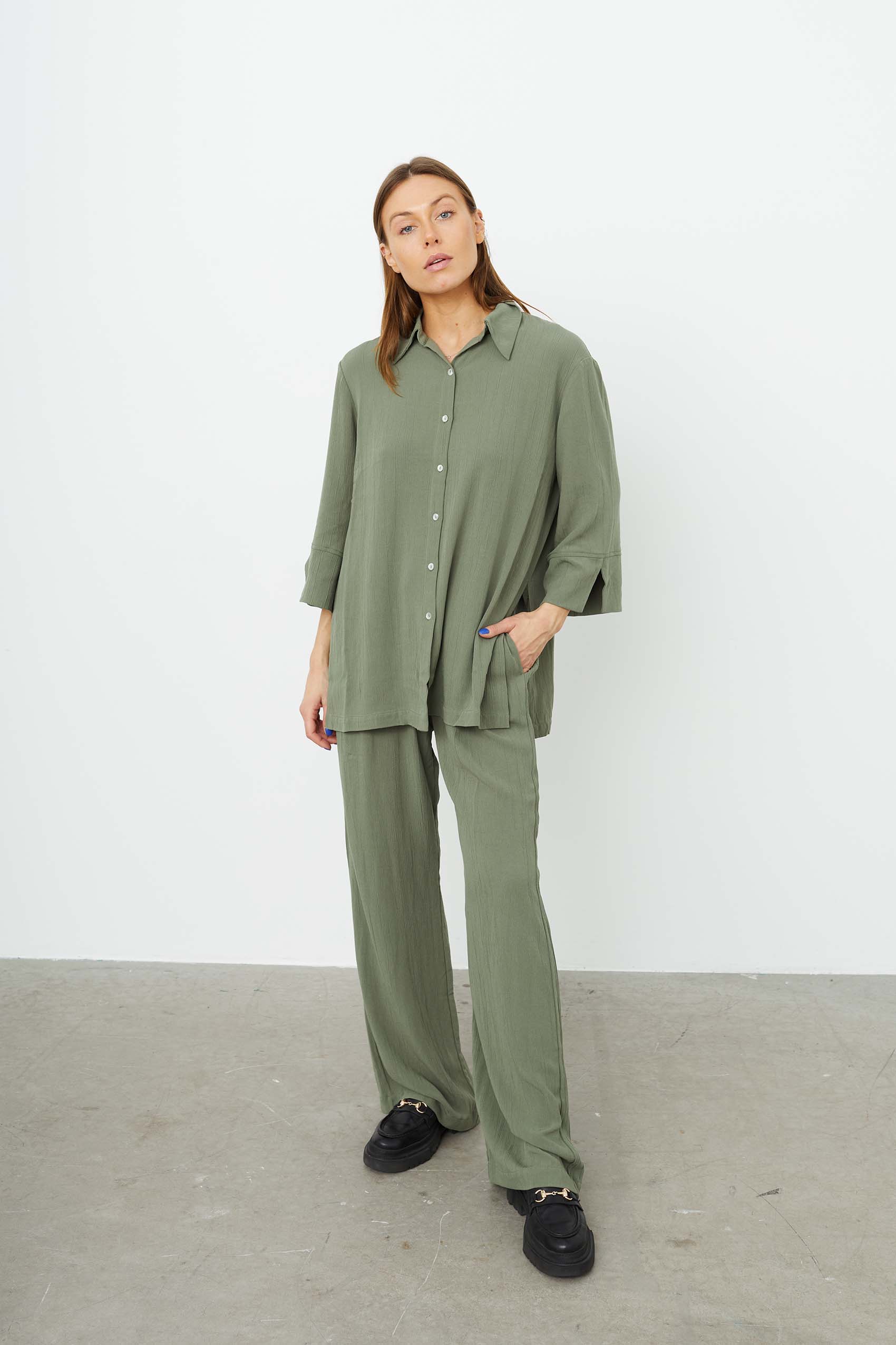 atella32134green