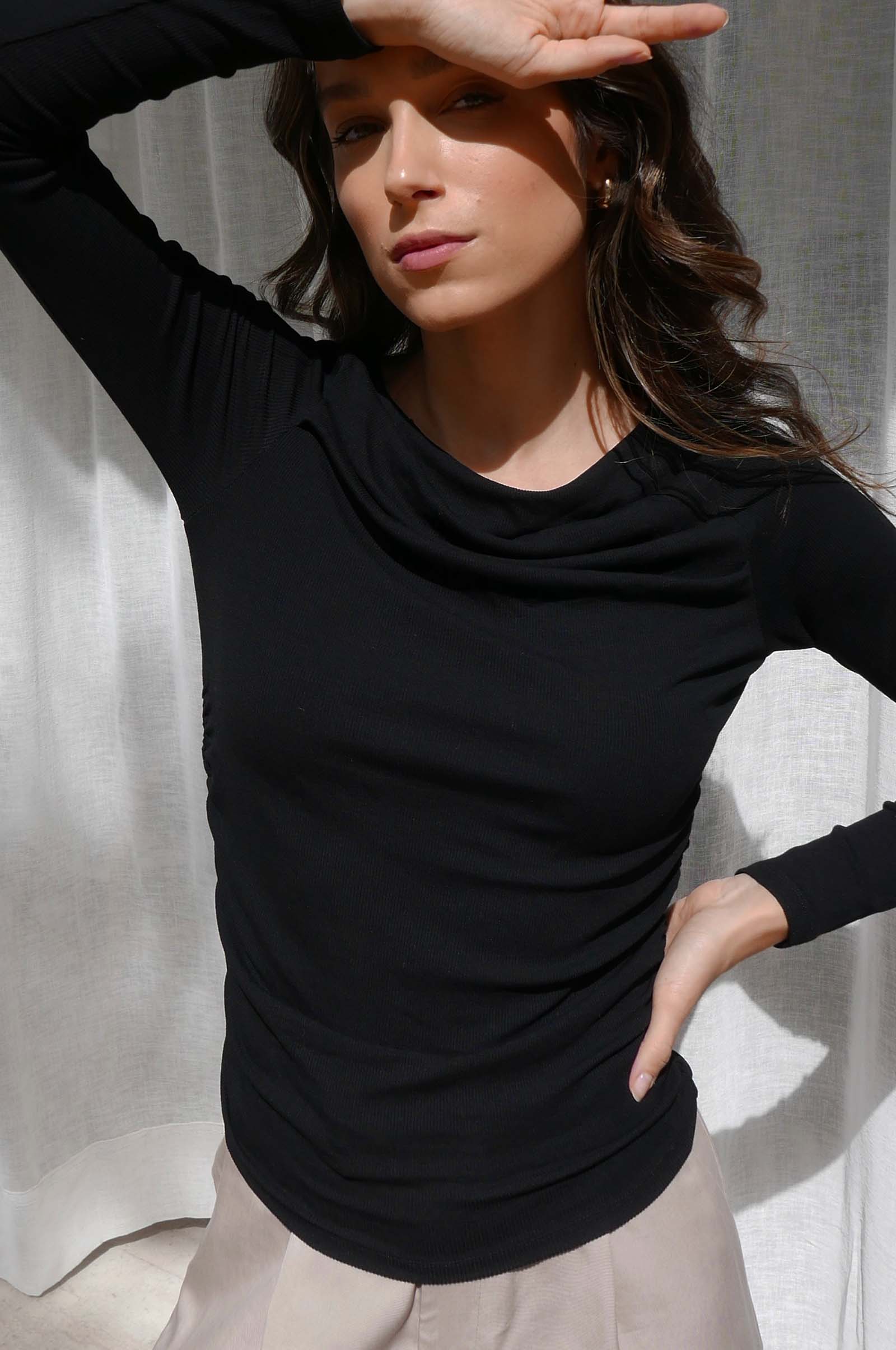 black_longsleeve