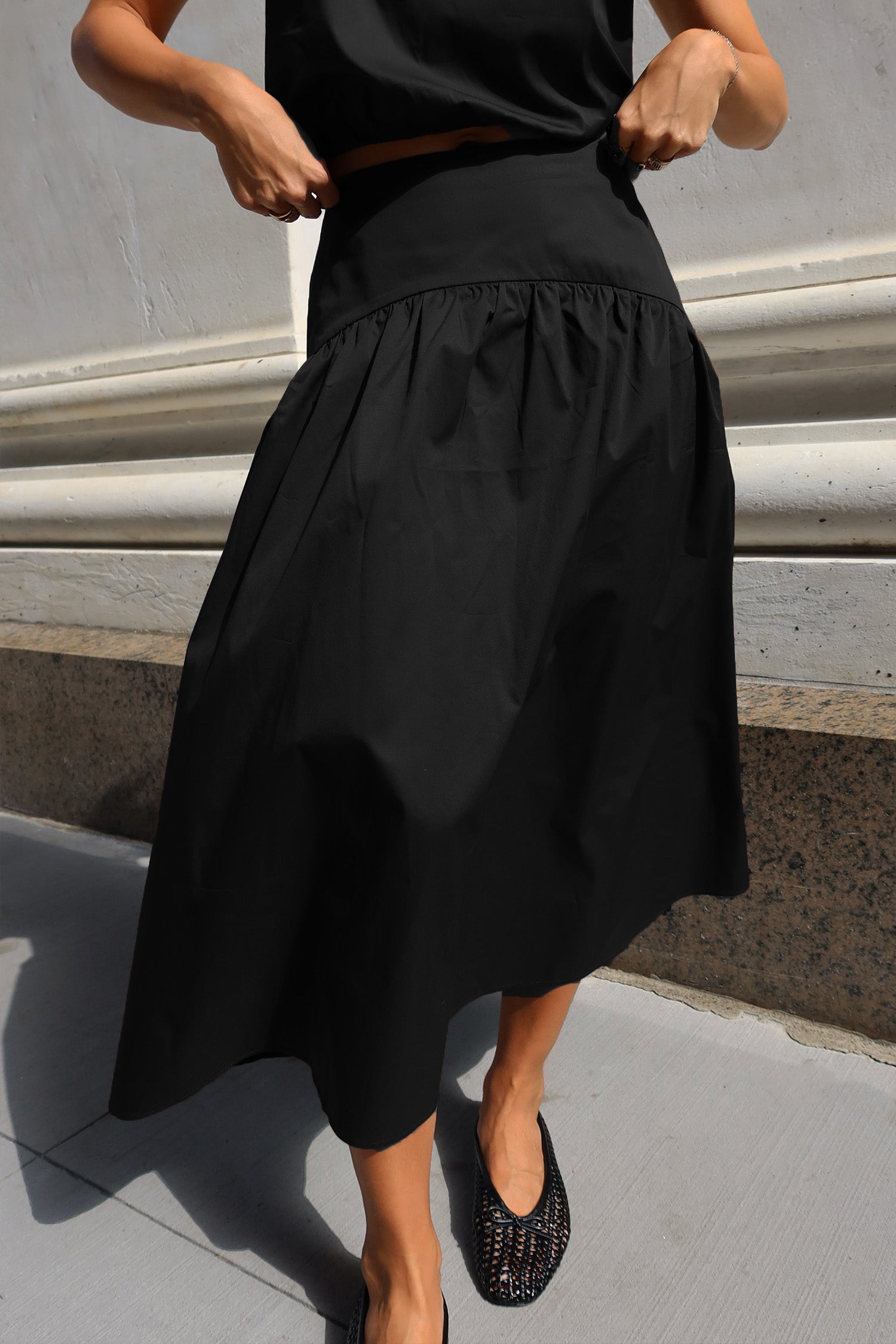 Juodas Sijonas Scarlet Atella.lt