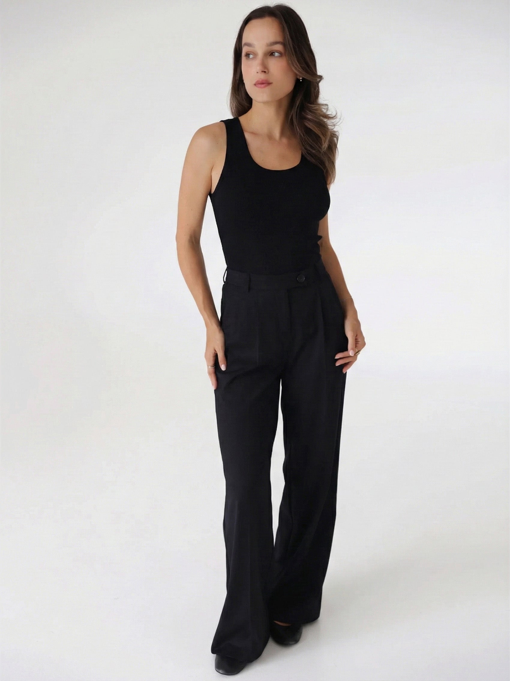 Juodos Kelnės Livi atellalt