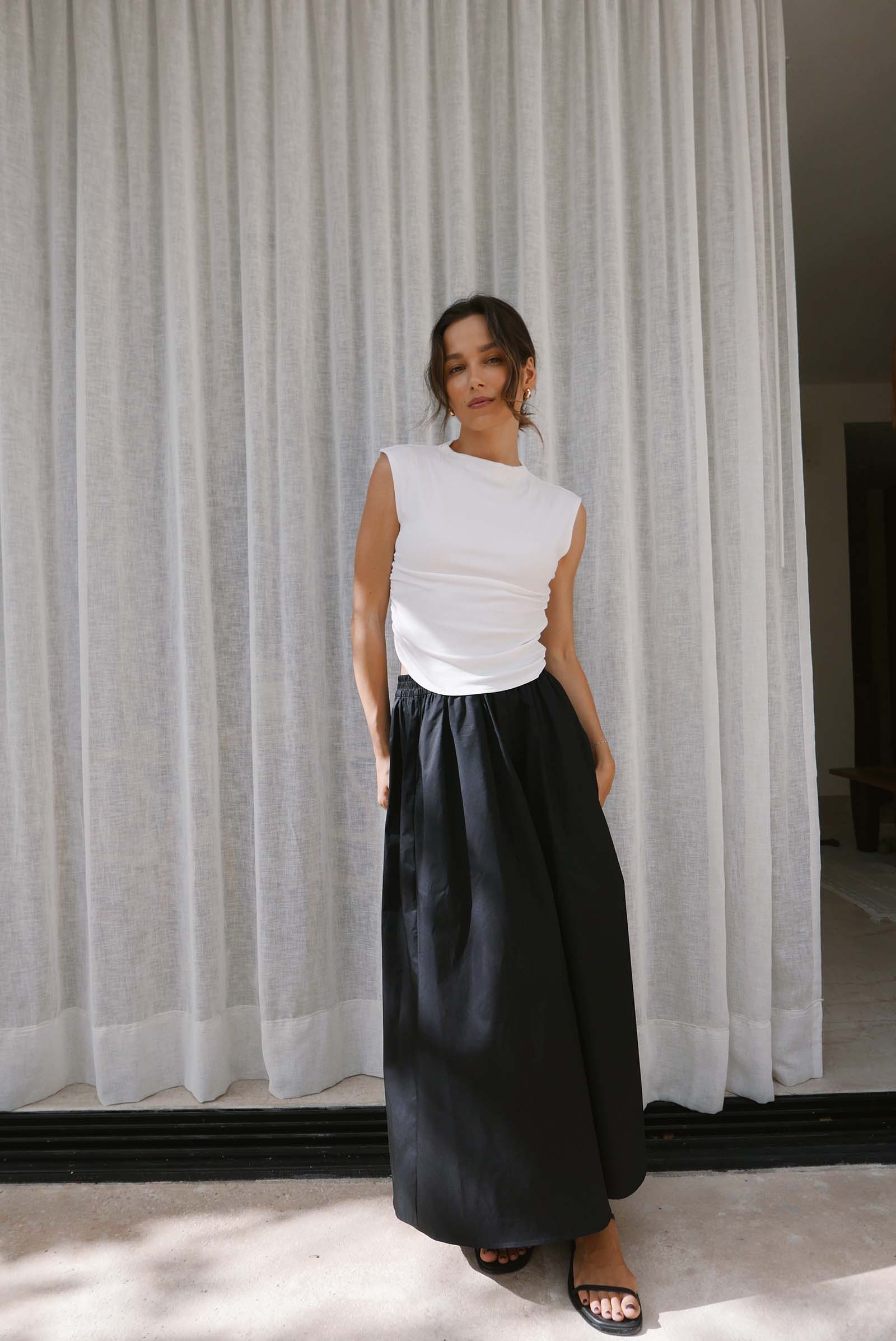 blackskirt