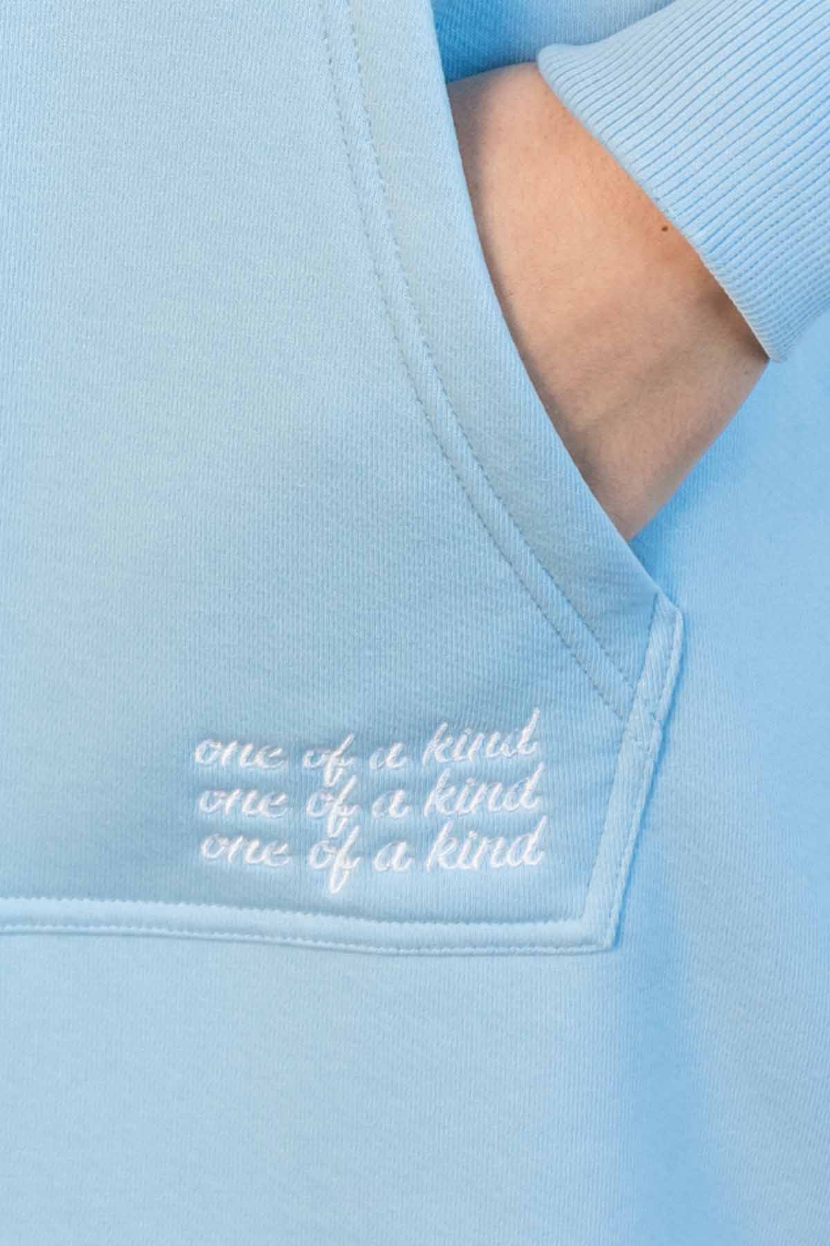 bluedressdetails