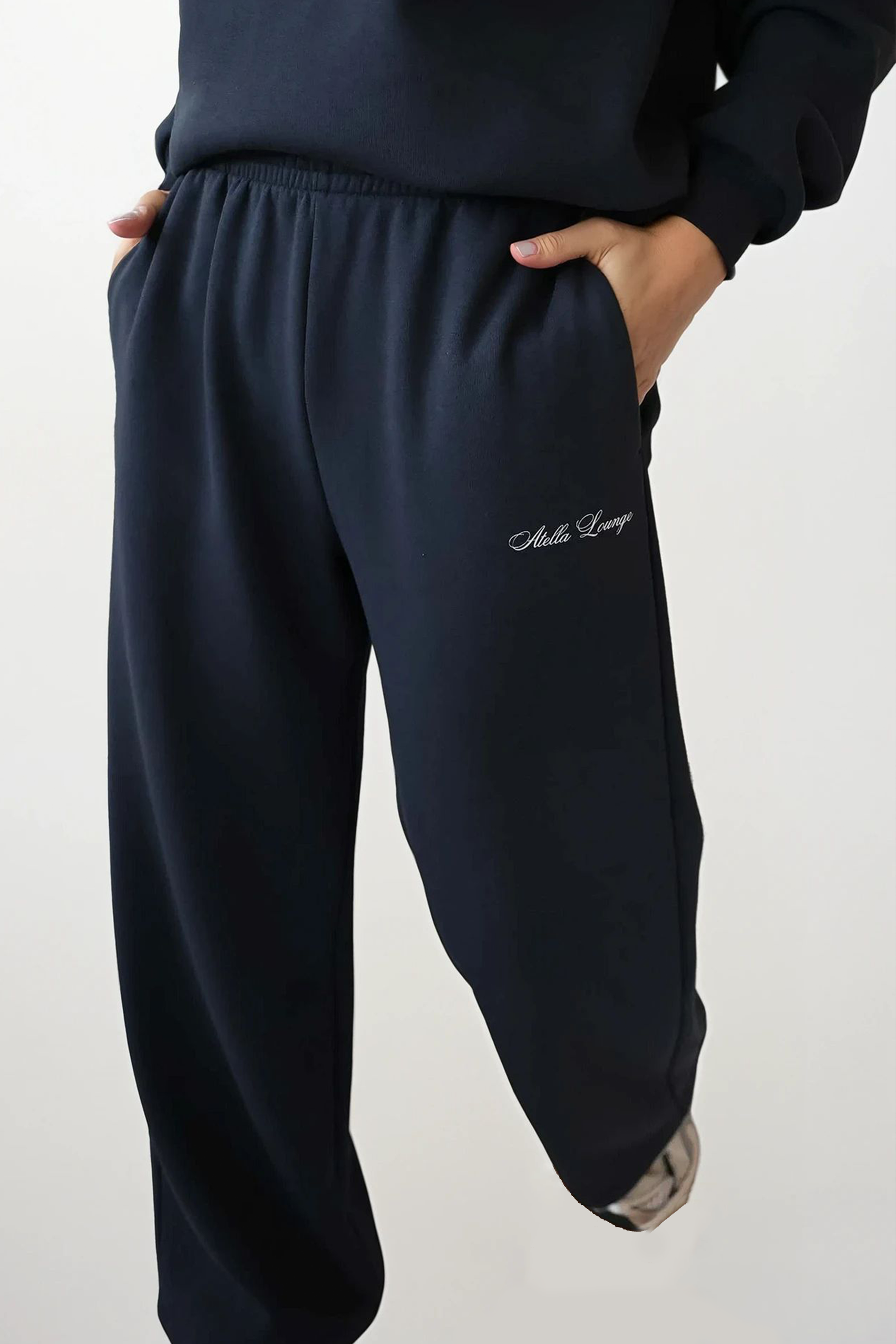 greydarkpants