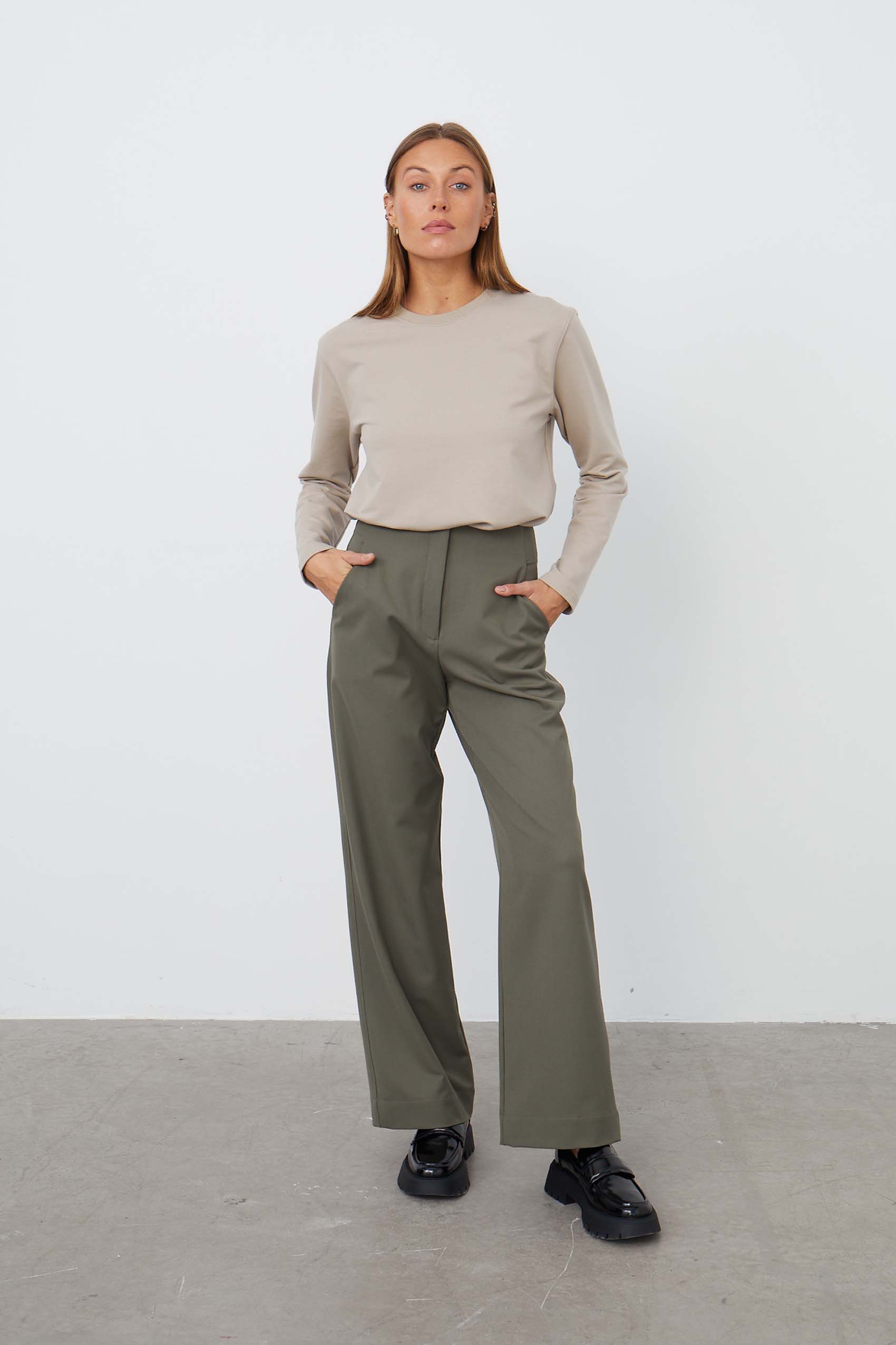 sand_long_sleeve_3